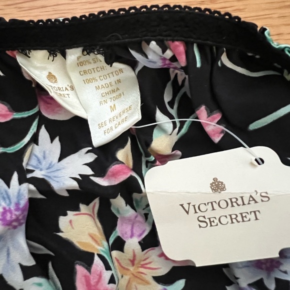 Vintage VICTORIA’S SECRET Gold Label 100% Silk Floral Bra and Panty Set Size M - Picture 5 of 7